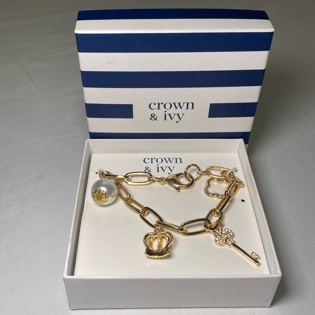 Womens Crown Ivy Gold Tone Charm Bracelet Nwt Nib 38$